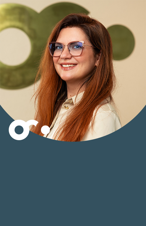 VWD_team_desktop_03_Karina